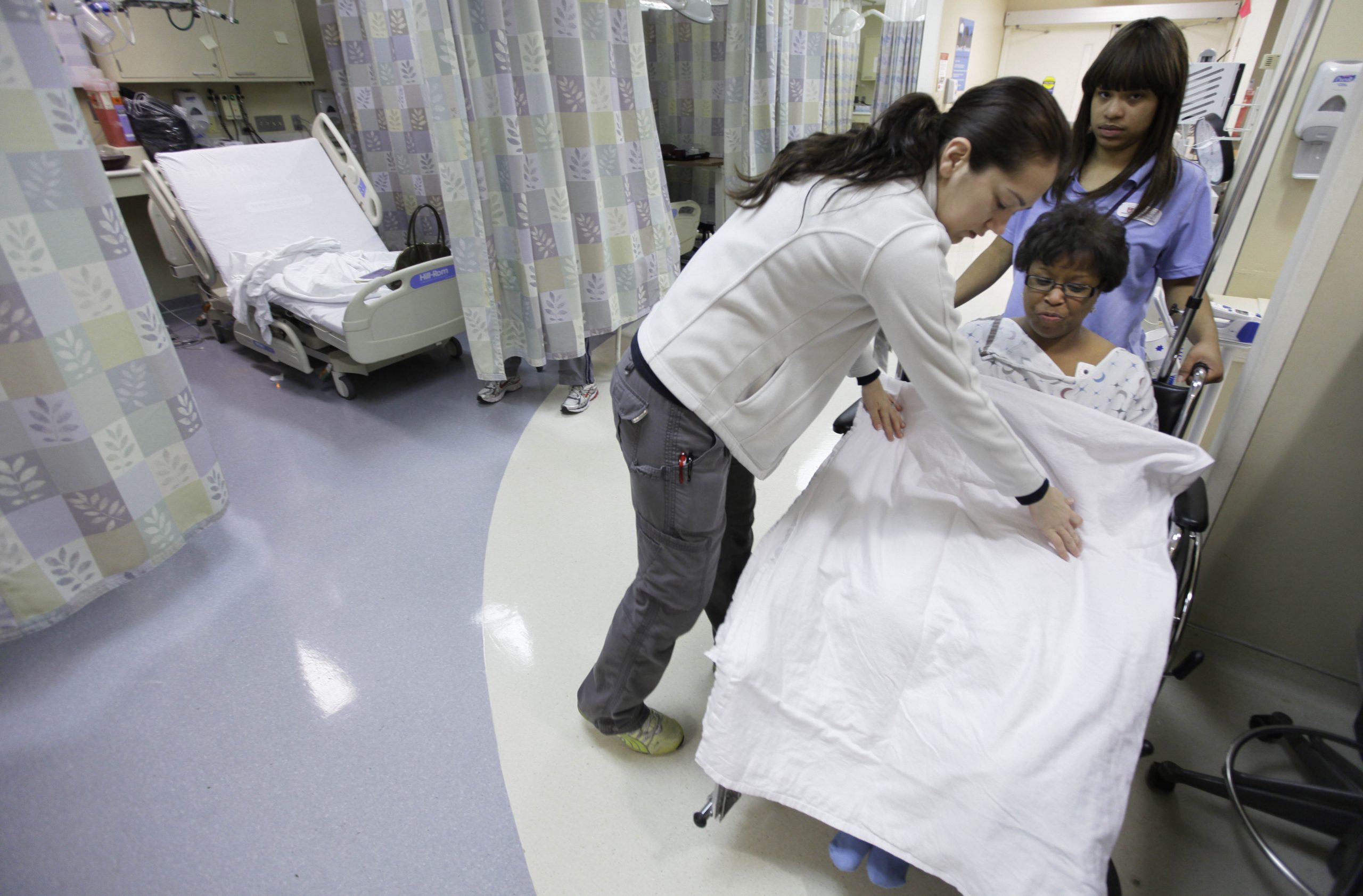 US job market’s lingering weak spot: Stagnant pay