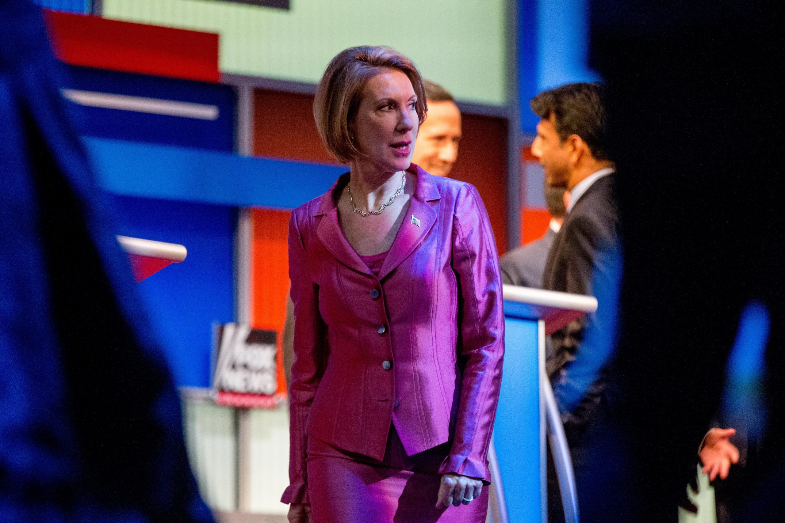 Democrats tweet sexist attack on Carly Fiorina