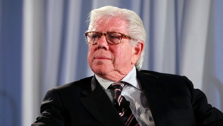During a Friday interview with CNN, Veteran journalist Carl Bernstein said President Trump "has sought to muddy the waters" of Robert Mueller's investigation by vilifying his 2016 campaign opponent Hillary Clinton.