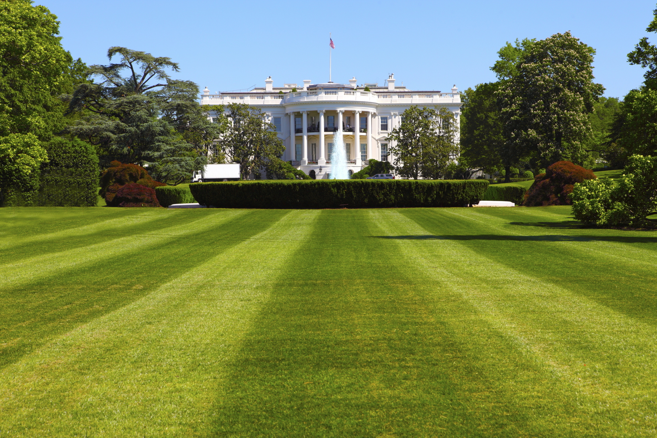 Green groups worry White House is throwing EPA under the bus