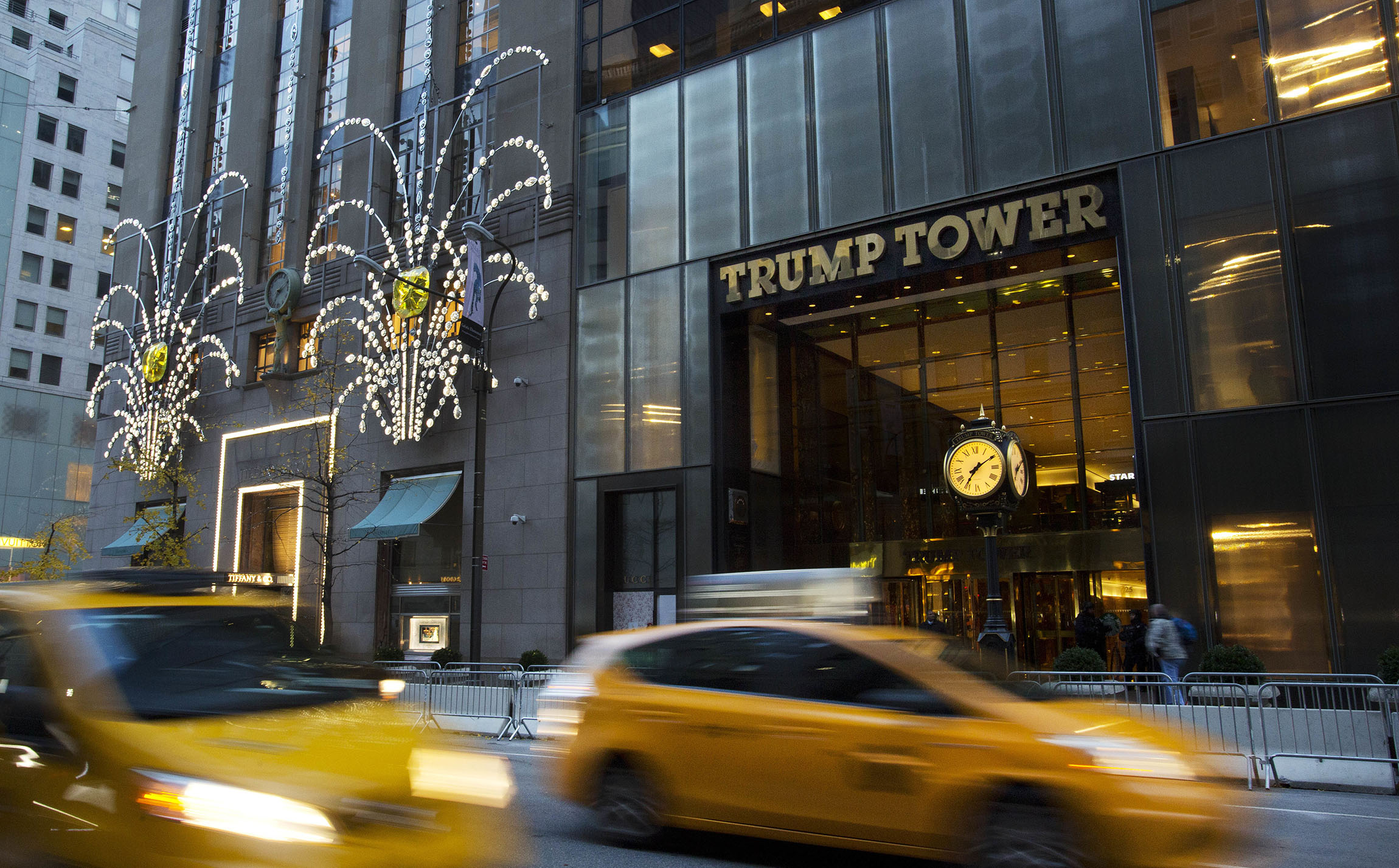 122716 pappas trump tower evacuation pic