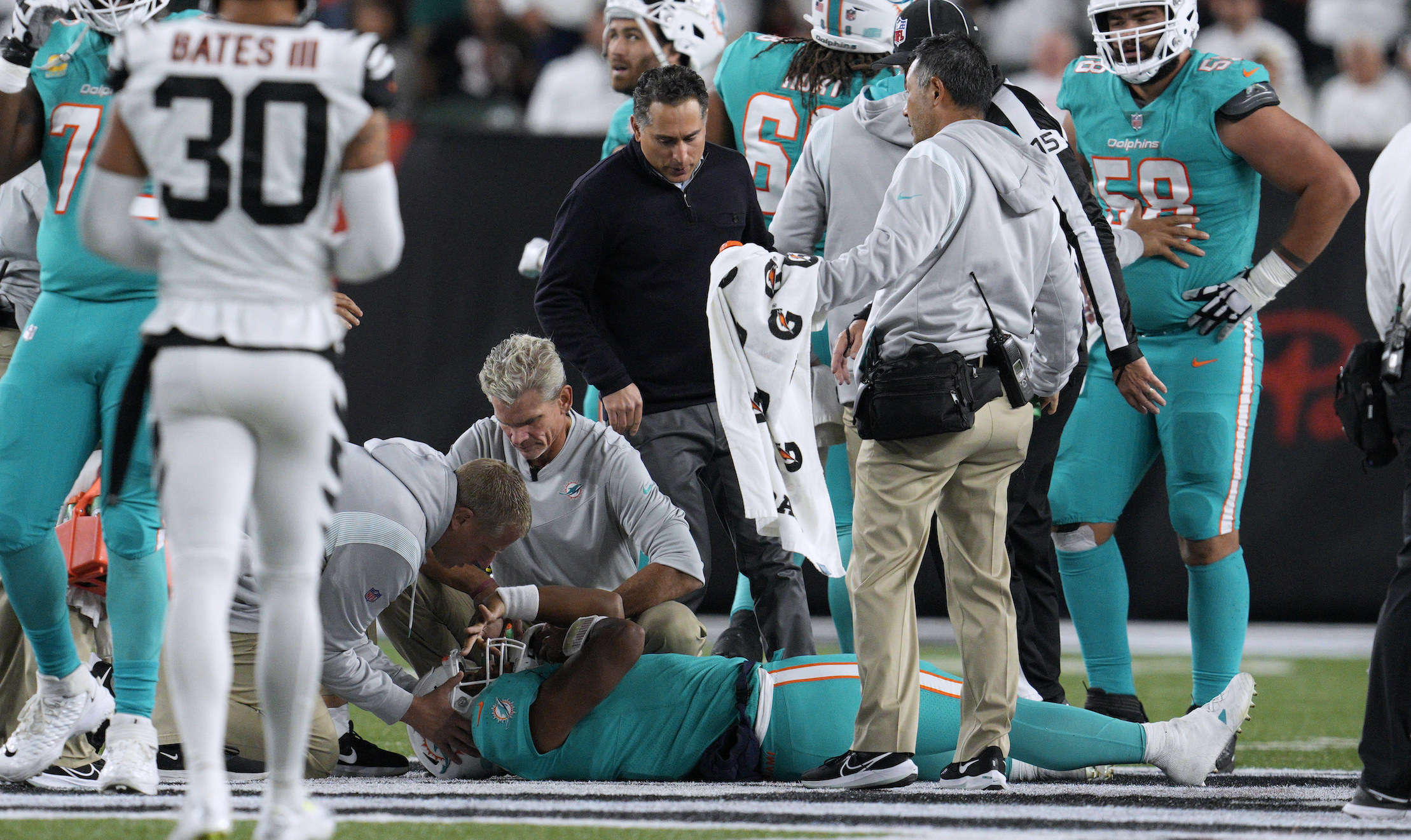 NFL reports increase in concussions during regular season