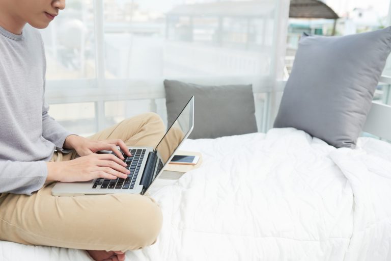 Residential assistant’s social media post calls for physical violence against campus Zionists