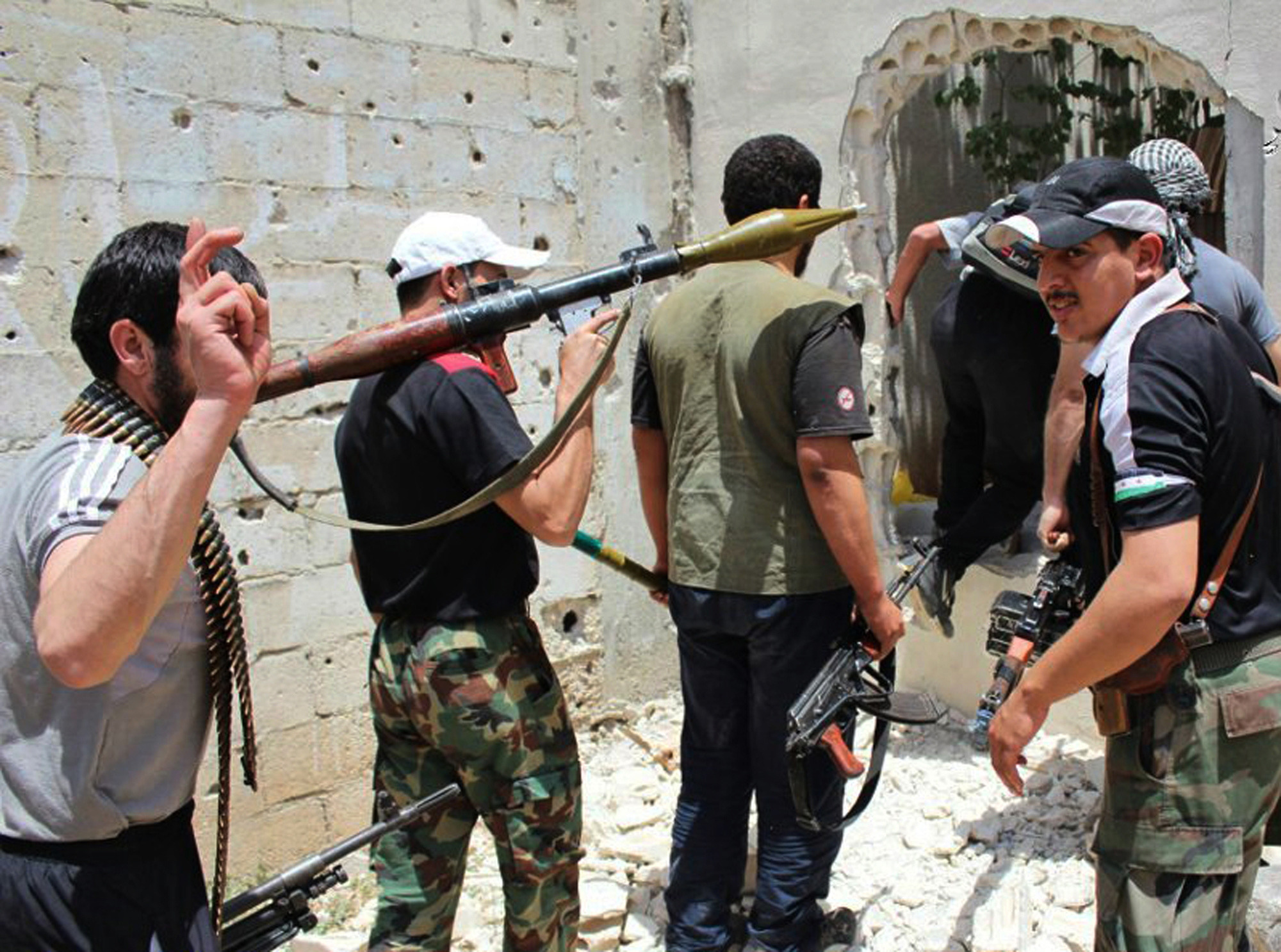 Cease-fire, evacuation deal in Syria’s Homs