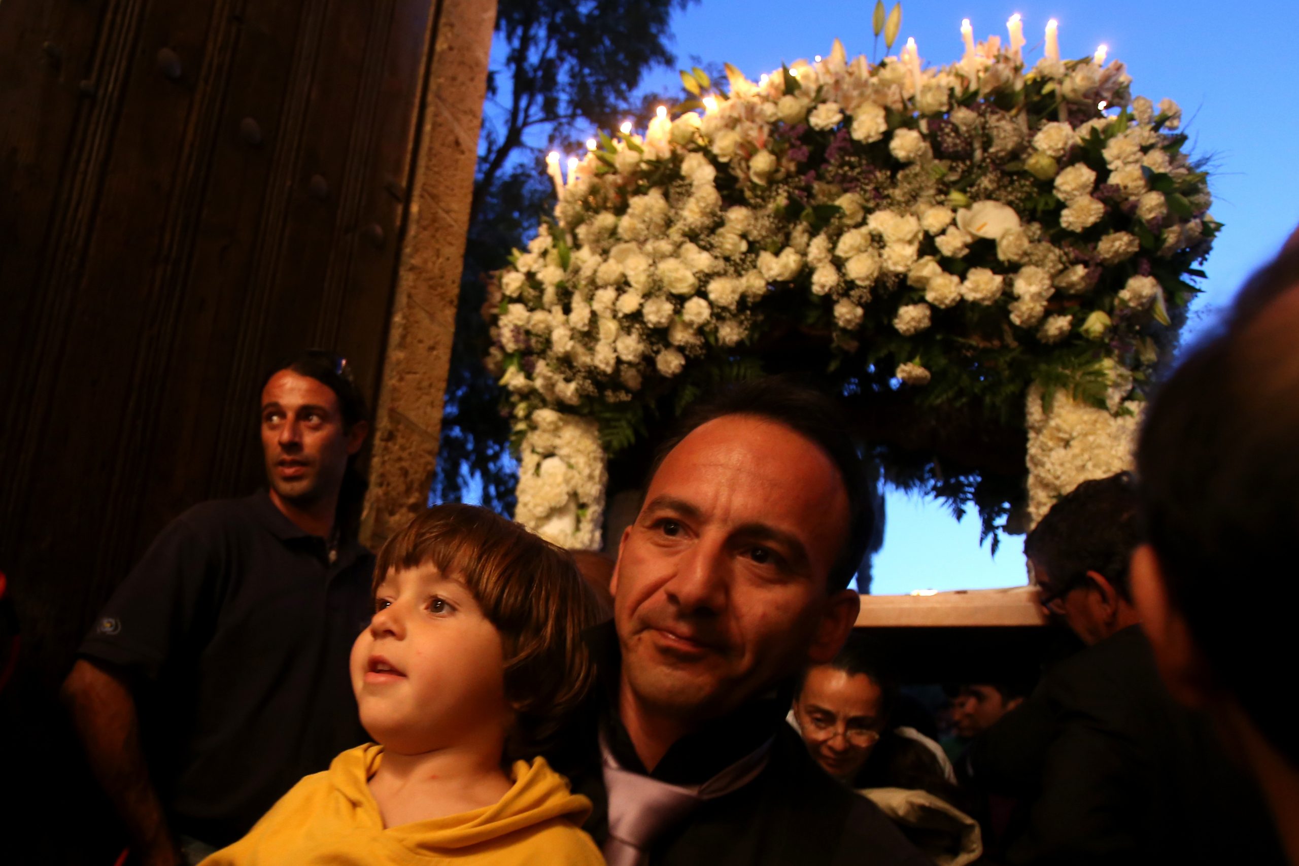 Religion builds bridges in ethnically split Cyprus