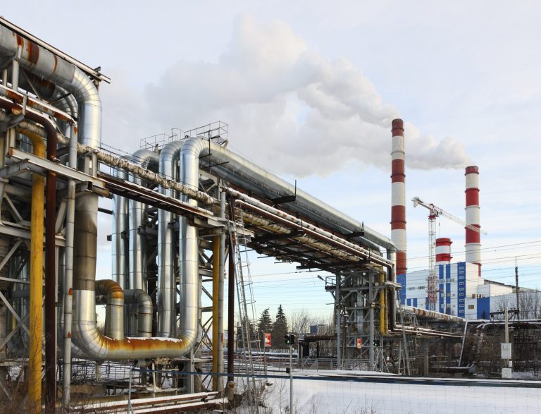 The EPA proposal will require electricity-generating power plants to reduce carbon dioxide emissions by 30 percent by 2030. (Thinkstock)