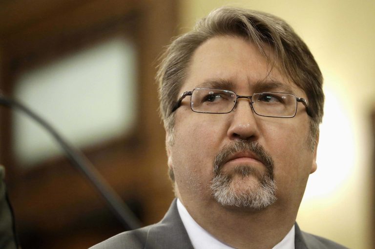 Illinois has hired few workers to oversee fracking