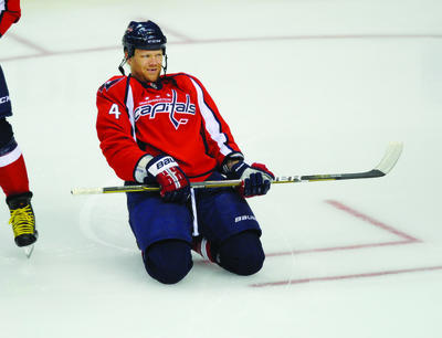 Caps defenseman John Erskine suspended three games