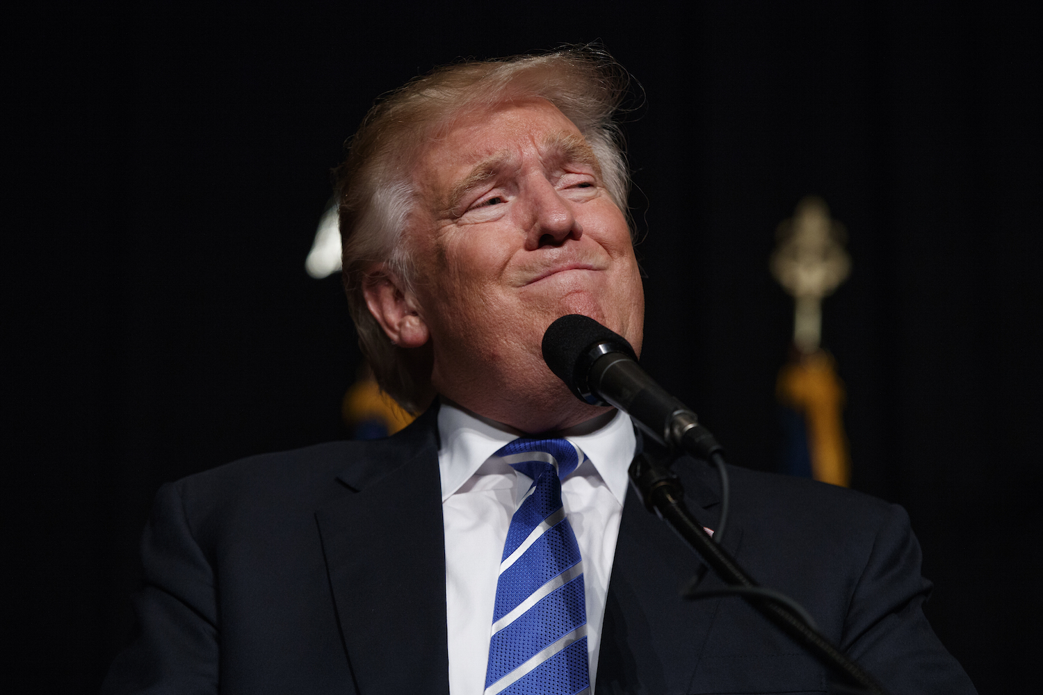 Trump accuses Dems of rigging debates