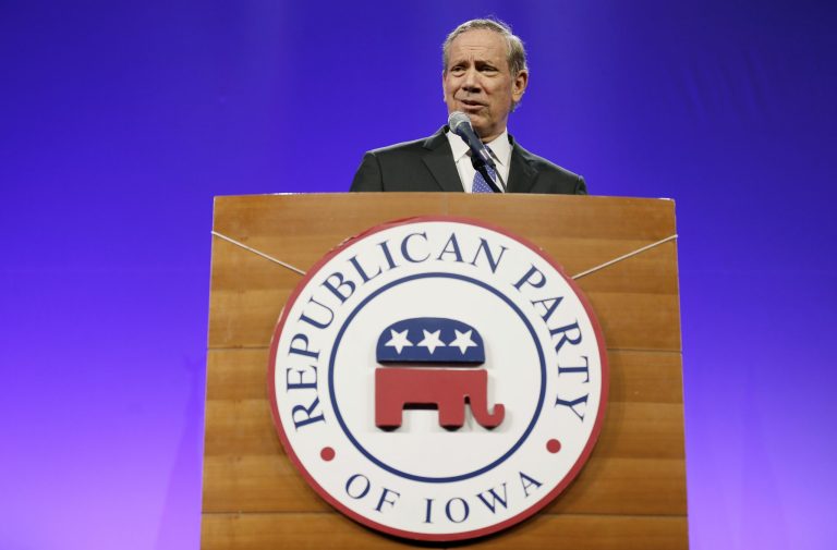Former New York Gov. George Pataki speaks during the Iowa Republican Party's Lincoln Dinner, Saturday, May 16, 2015, in Des Moines, Iowa. (AP Photo/Charlie Neibergall)
