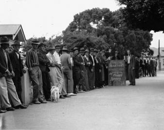 Americans’ Incomes Have Fallen $3,040 During the Obama ‘Recovery’