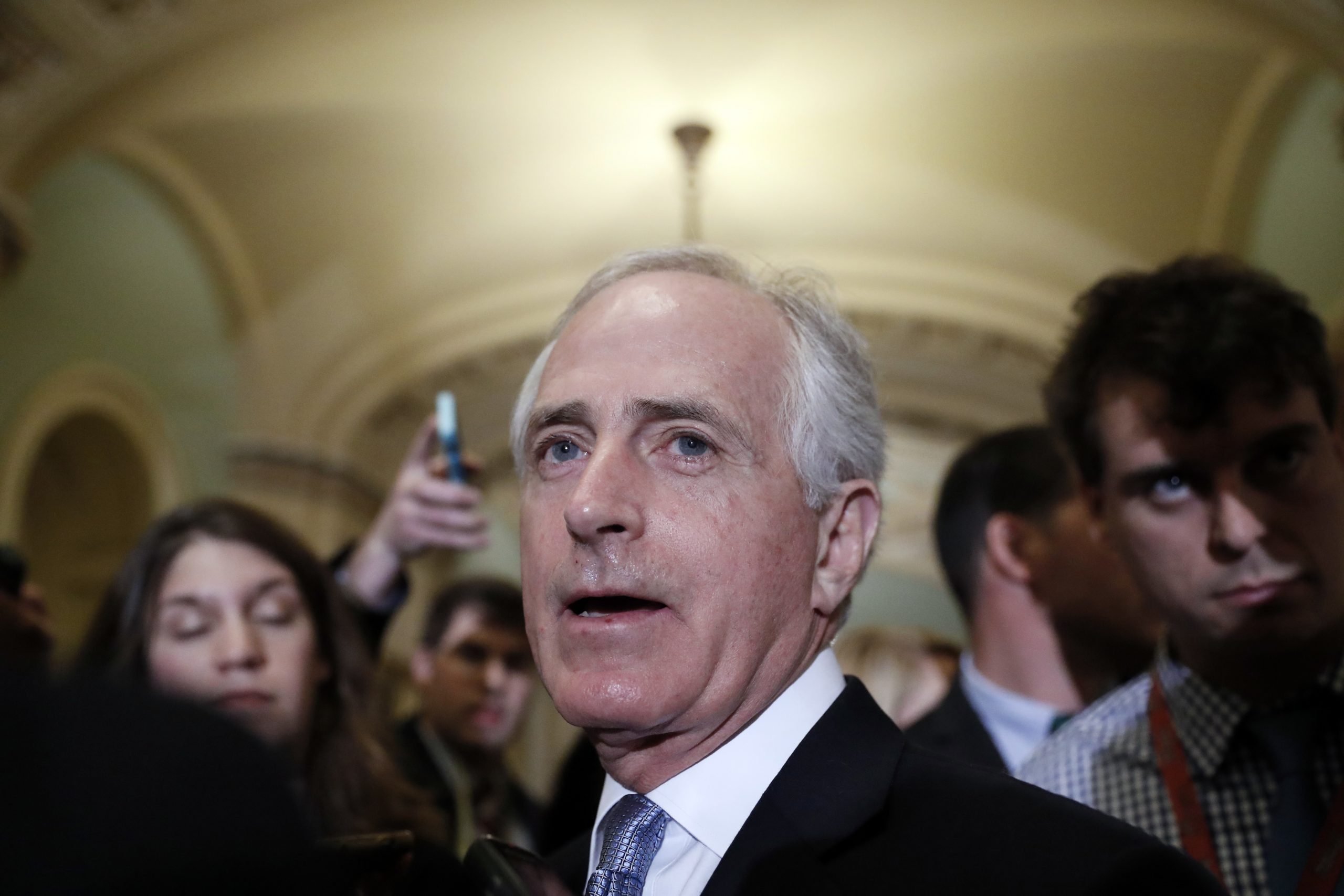 GOP senators seek to delay Obamacare repeal vote