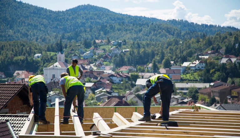 Housing starts rose in November despite high mortgage rates