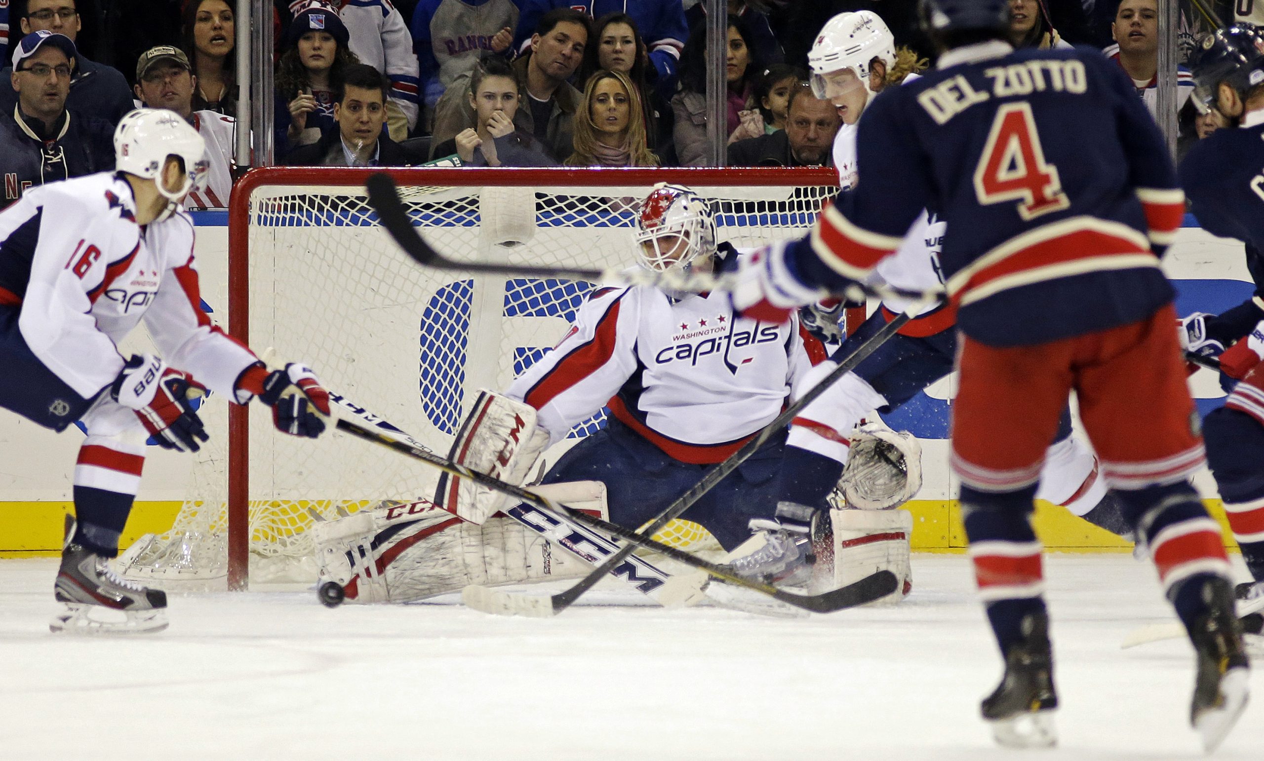 Rangers end Capitals’ three-game winning streak