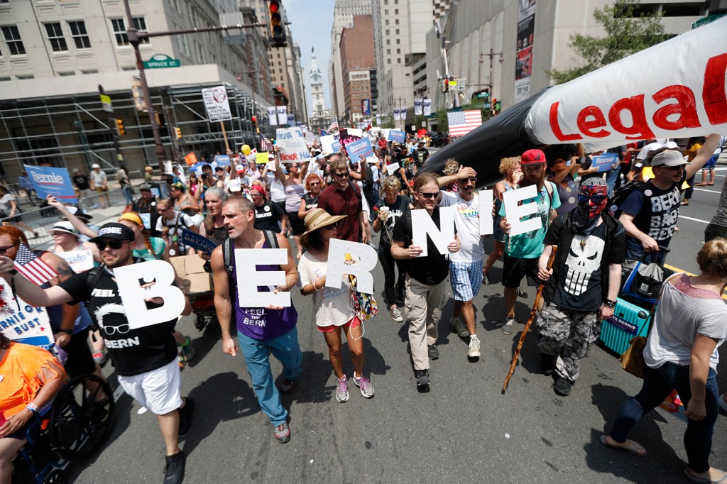 Sanders to test DNC’s unity theme tonight