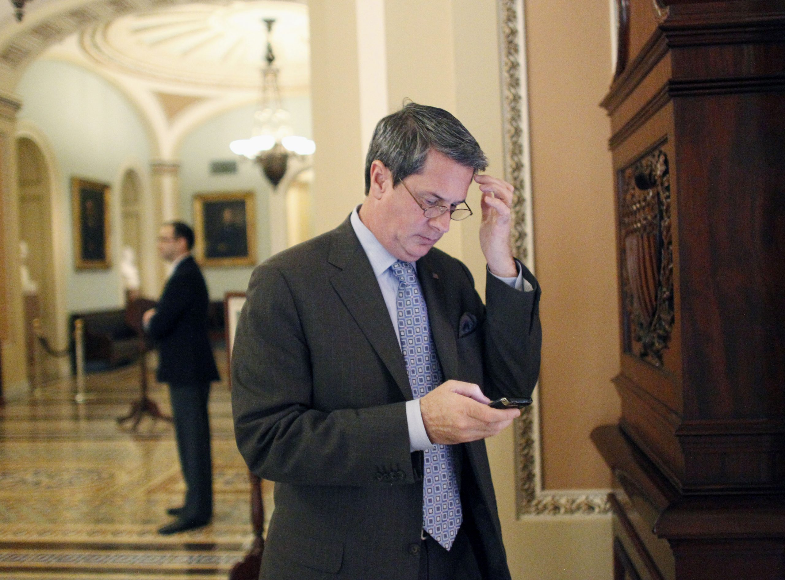 Obamacare measure could thwart Senate energy-efficiency bill