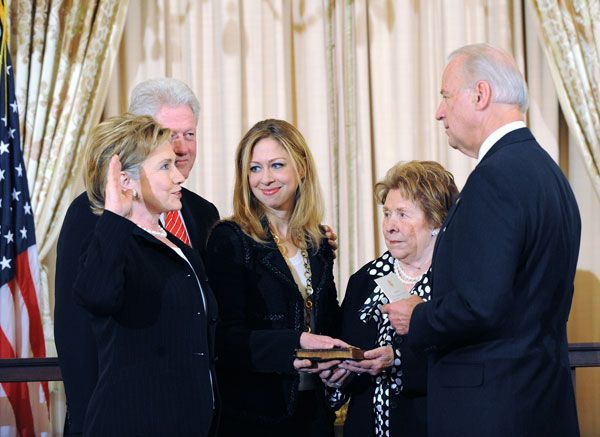 ‘And Now, Hillary’s Amazing Daughter…’