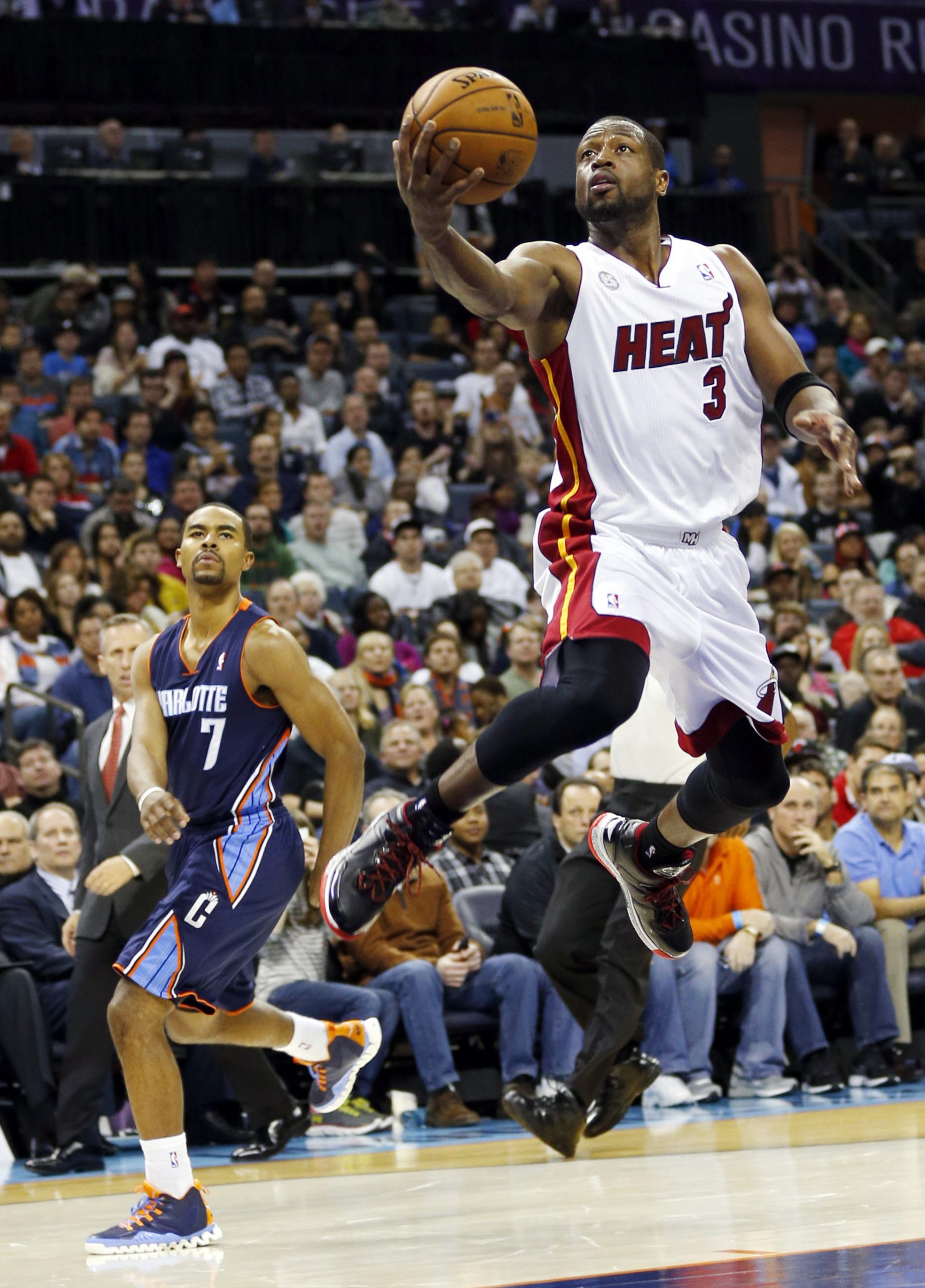 Wade returns to Heat, won’t dwell on suspension