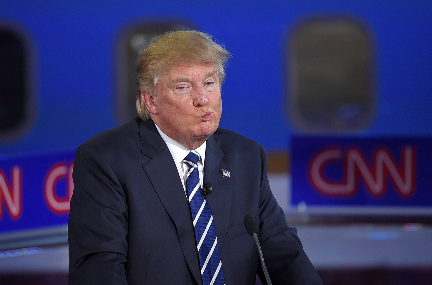 ‘A dangerous president’: 50 conservative national security officials sign letter bashing Trump