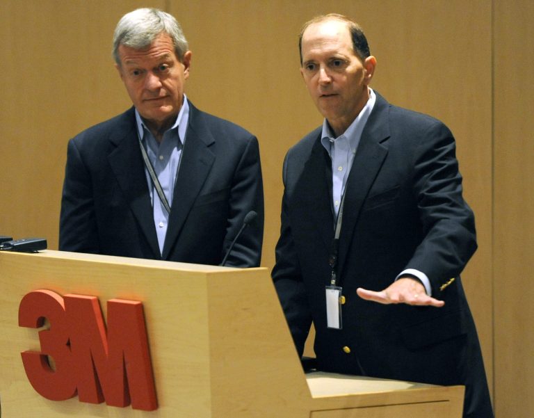 Senate Finance Committee Chairman Sen. Max Baucus, D-Mont., left, and the House Ways and Means Committee Chairman, Rep. Dave Camp, R-Mich., talk about tax reform in Maplewood, Minn. (AP/Hannah Foslien)