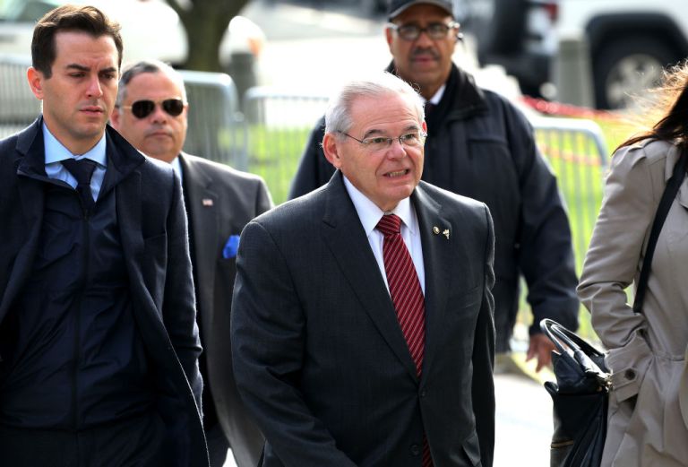 Judge in Menendez Trial Sends Jurors Home to ‘Clear Their Heads’