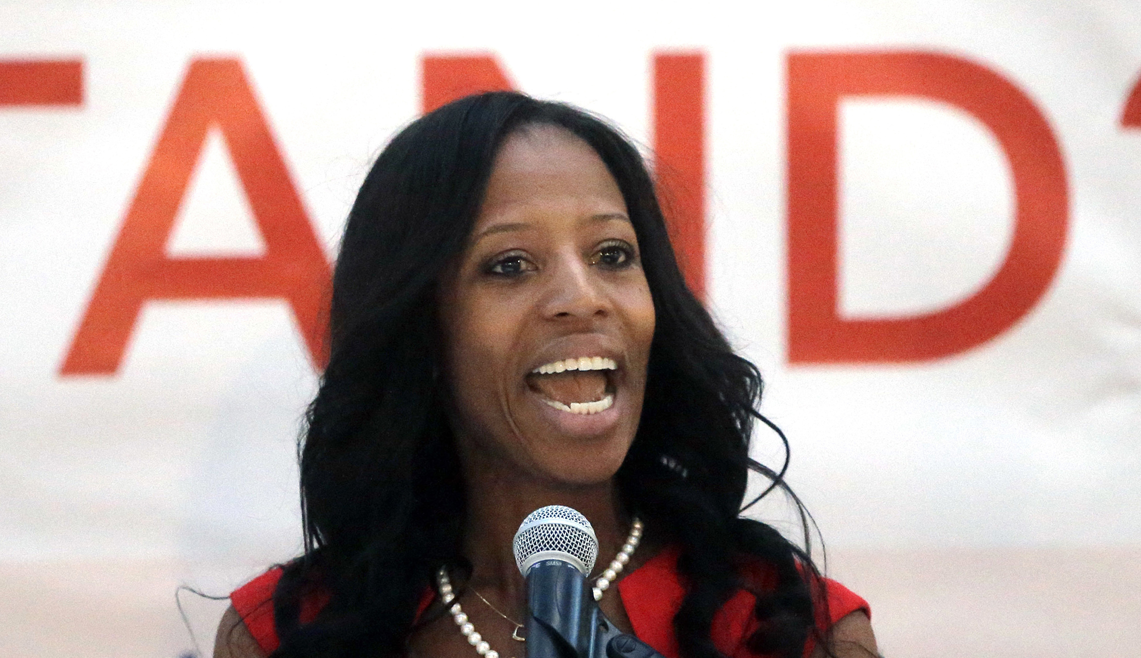 Republican Rep. Mia Love: Trump ‘must apologize’ for ‘shithole’ remark