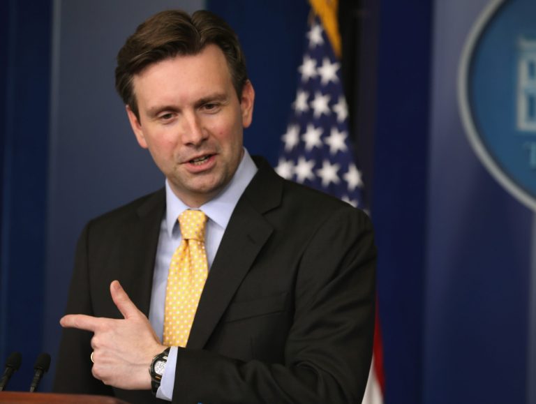 White House press secretary Josh Earnest pointed to Congress for some sort of agreement on whether toÂ extend or amend authorities in the USA Patriot Act that are due to expire next week. (Getty Image)