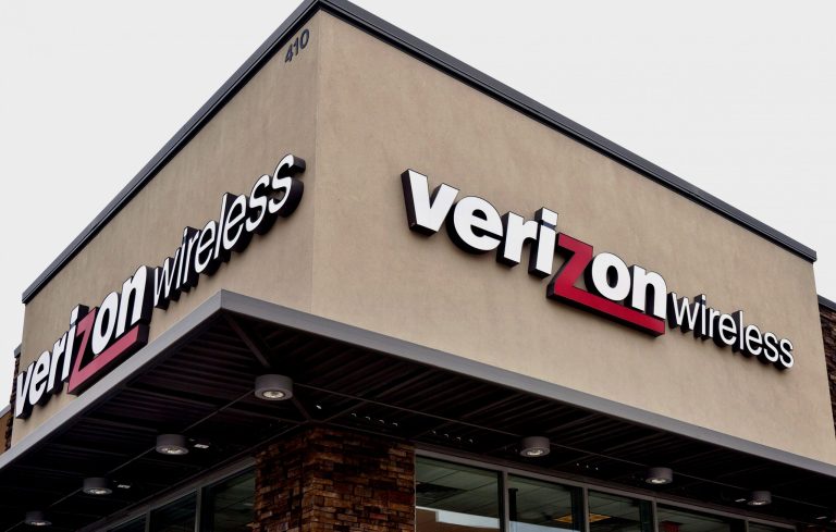 FILE - This Oct. 17, 2012 file photo, shows a Verizon Wireless store in Little Rock, Ark. Verizon Communications Inc. reports quarterly financial results before the market opens Tuesday, July 22, 2014. (AP Photo/Danny Johnston, File)