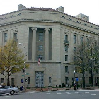 Does Eric Holder’s Successor Face a Momentum Shift on Dope?