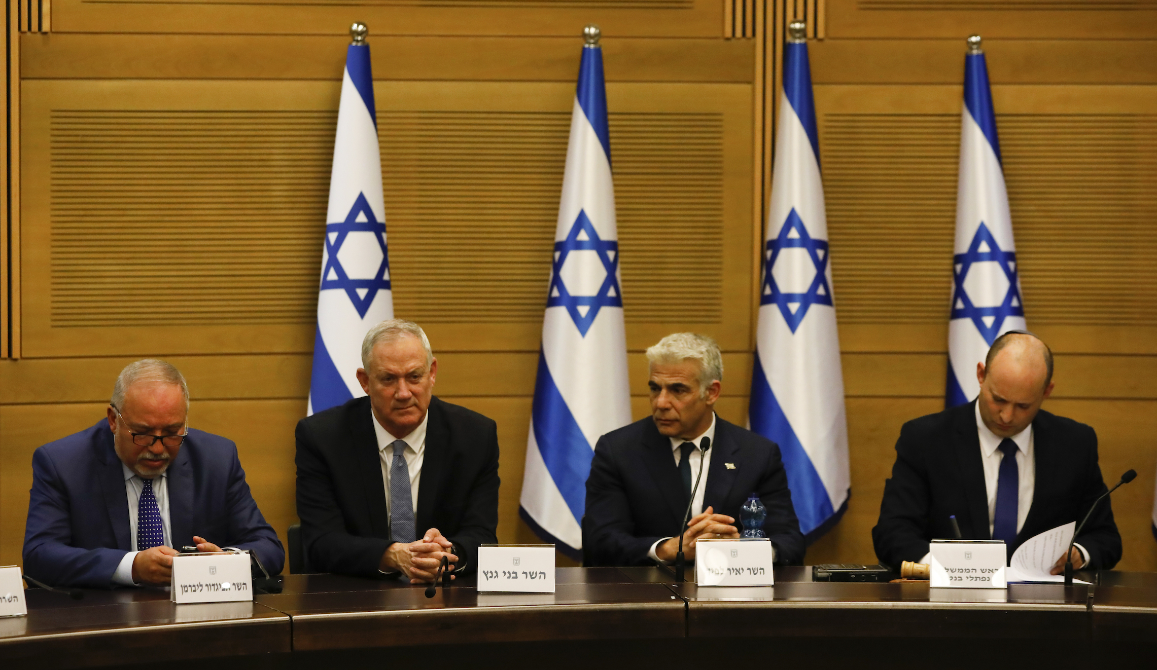 Iran stonewalls on nuclear talks as US and Israel consider military options