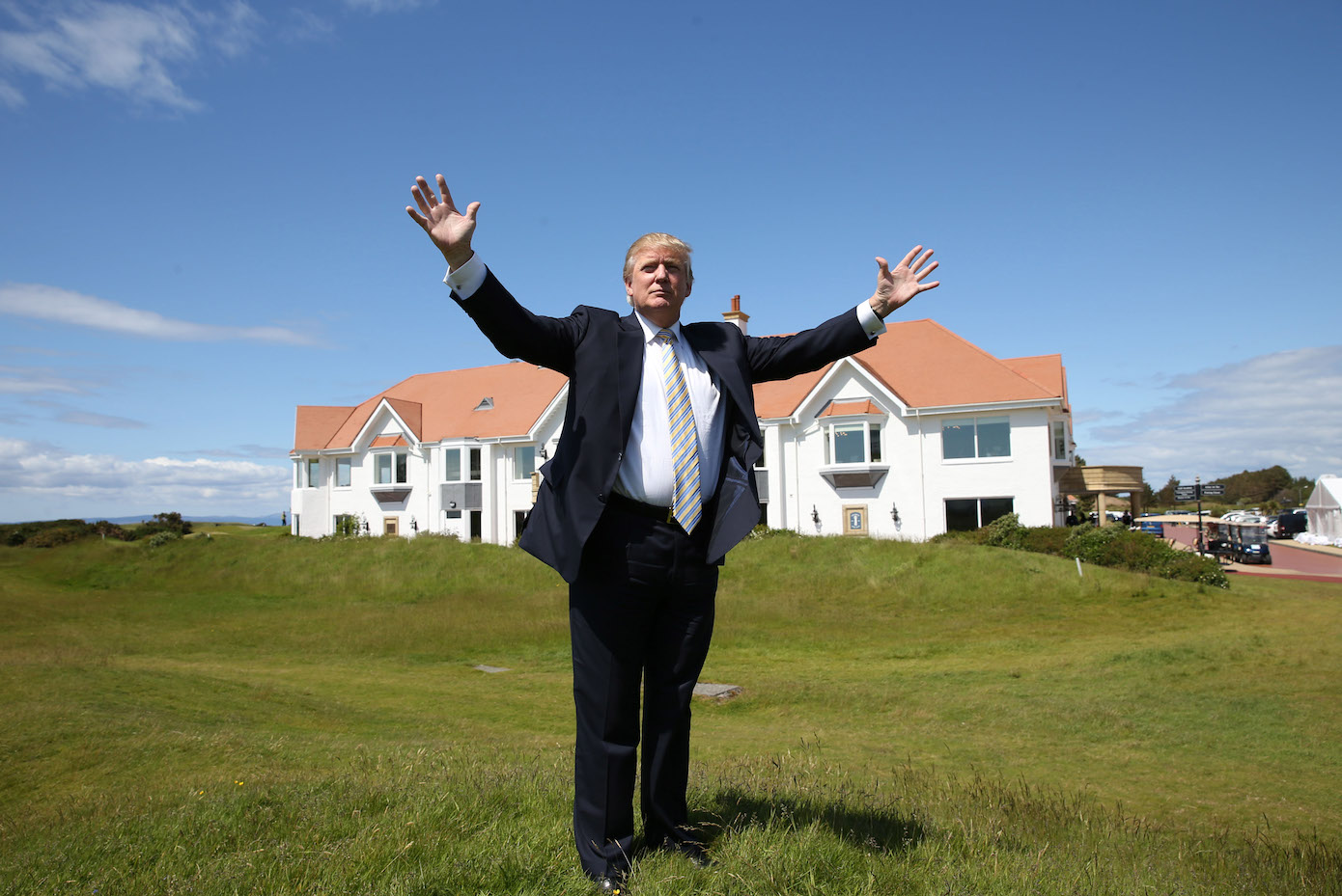 Trump’s Economy in a Time of Scandal