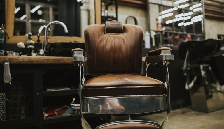 ‘Police will have no entry’: Michigan militia vows to protect barber refusing to close business