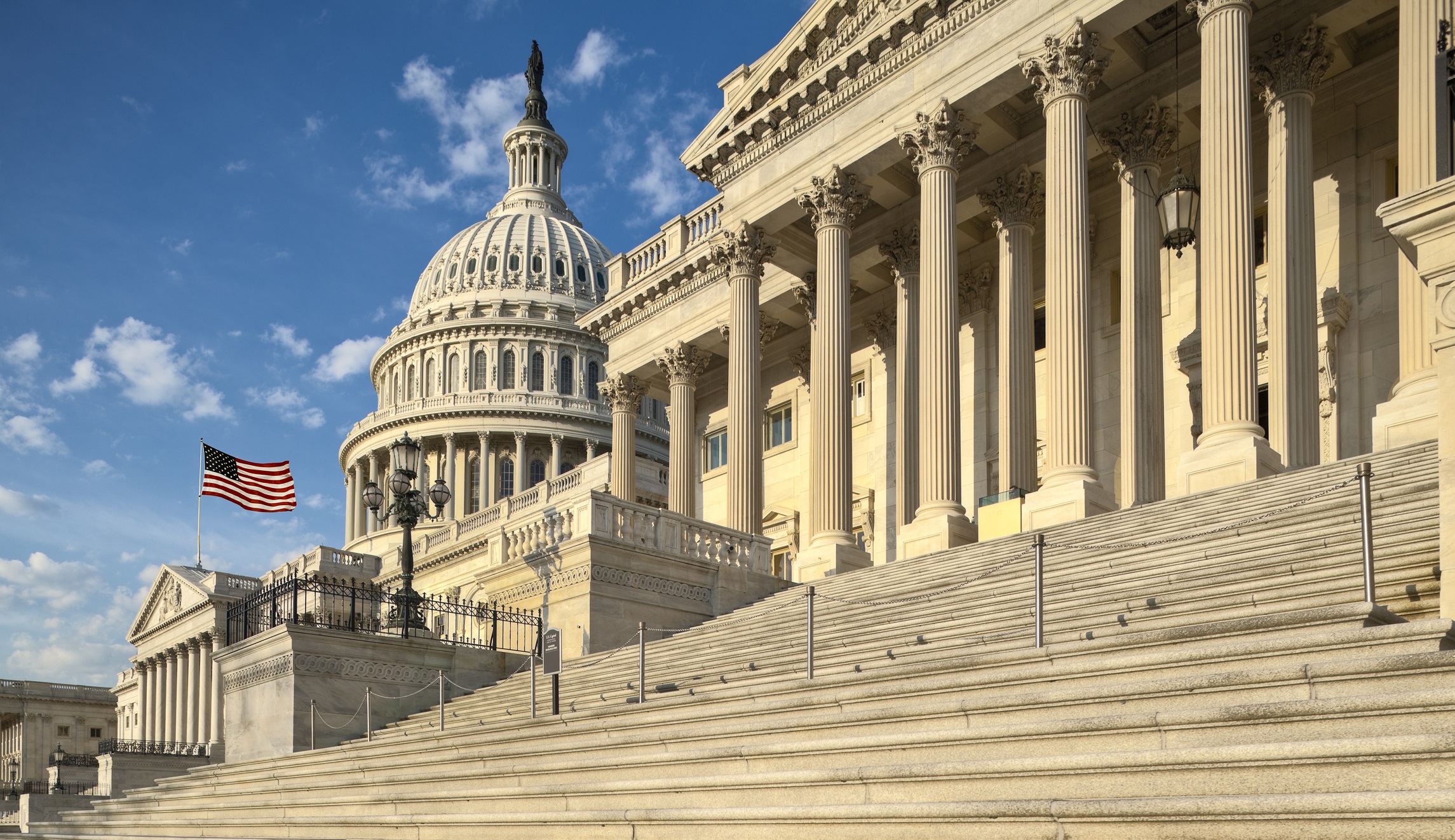 House office votes to unionize in congressional first