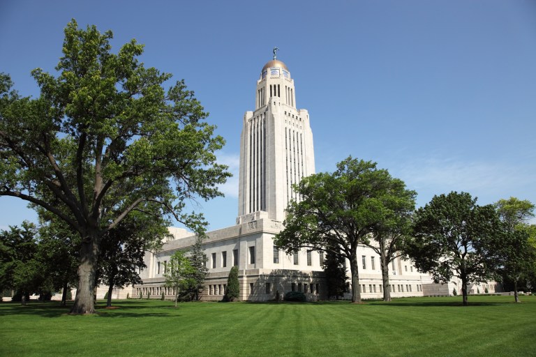 Proposal seeks to overturn Nebraska’s nonpartisan election requirement