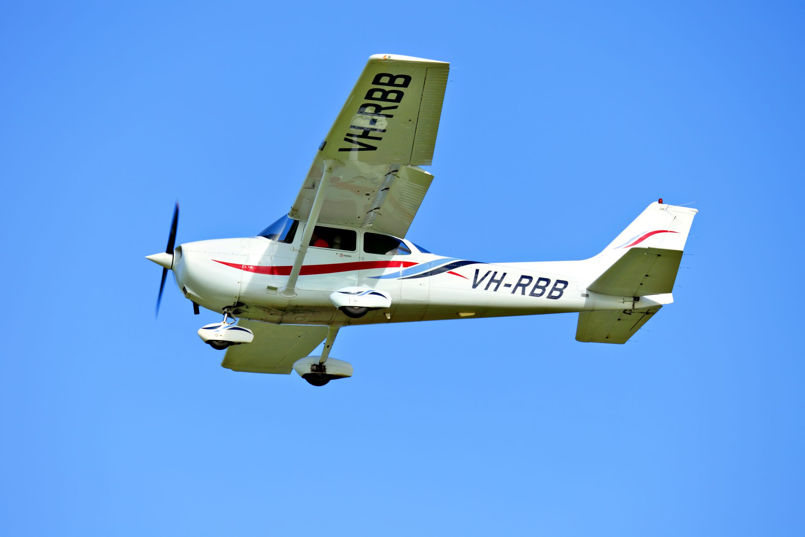 ‘We don’t have limits’: Blind woman to pilot plane across the country