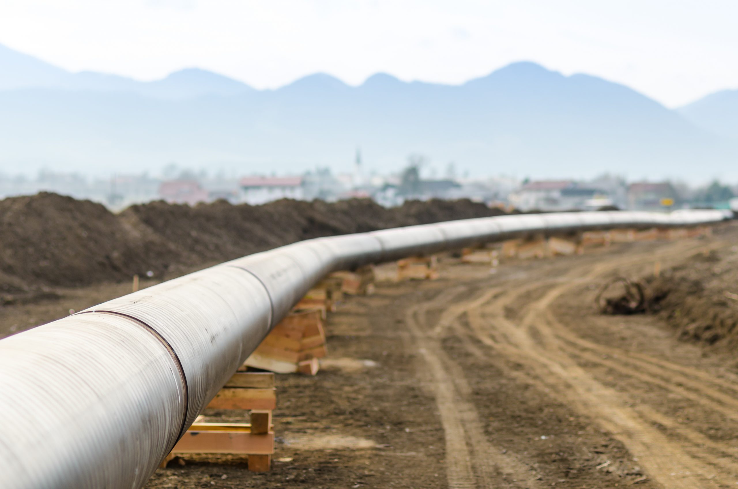 EPA issues rule to rein in blue states from blocking oil and gas pipelines