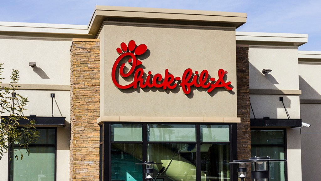 Chick-fil-A location bans customers under 16 from dining without supervision