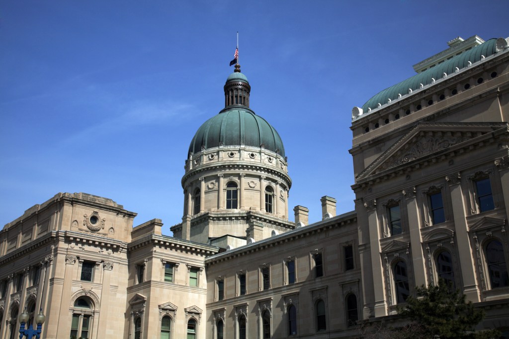 Indiana, local governments cannot require vaccine passports