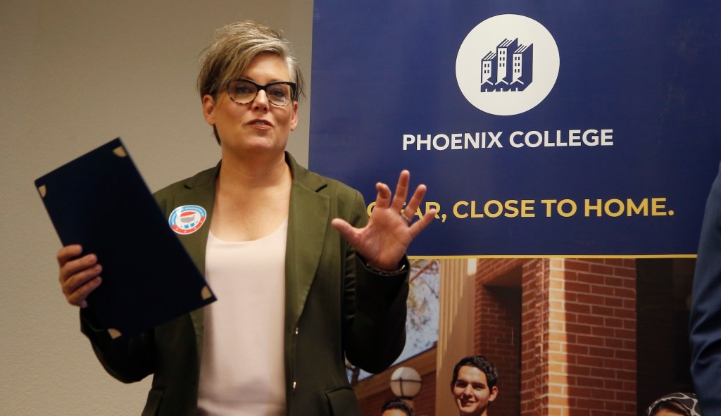 Hobbs breaks Arizona veto record