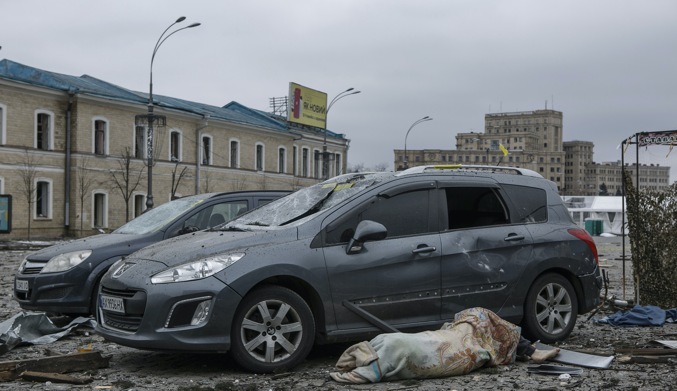 Zelensky begs US for fighter jets and a Russian oil embargo