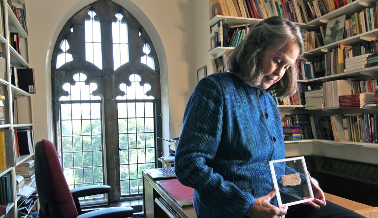 How a wife-pimping con artist tricked a Harvard divinity professor