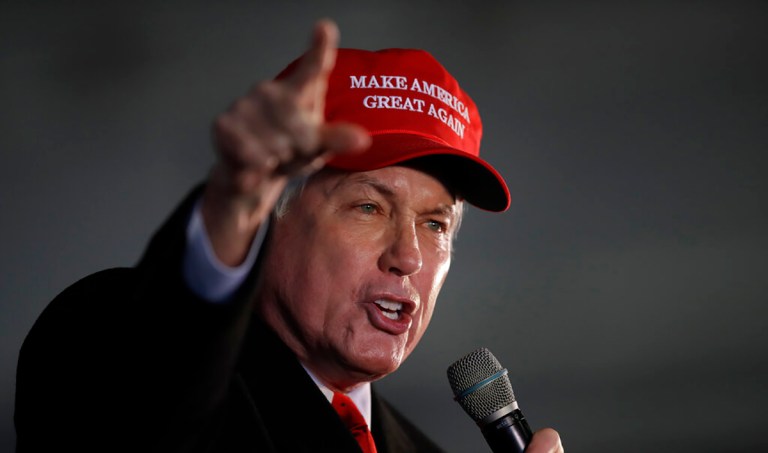 Lin Wood fires back at Breitbart for accusing him of GOP ‘sabotage’ in Georgia