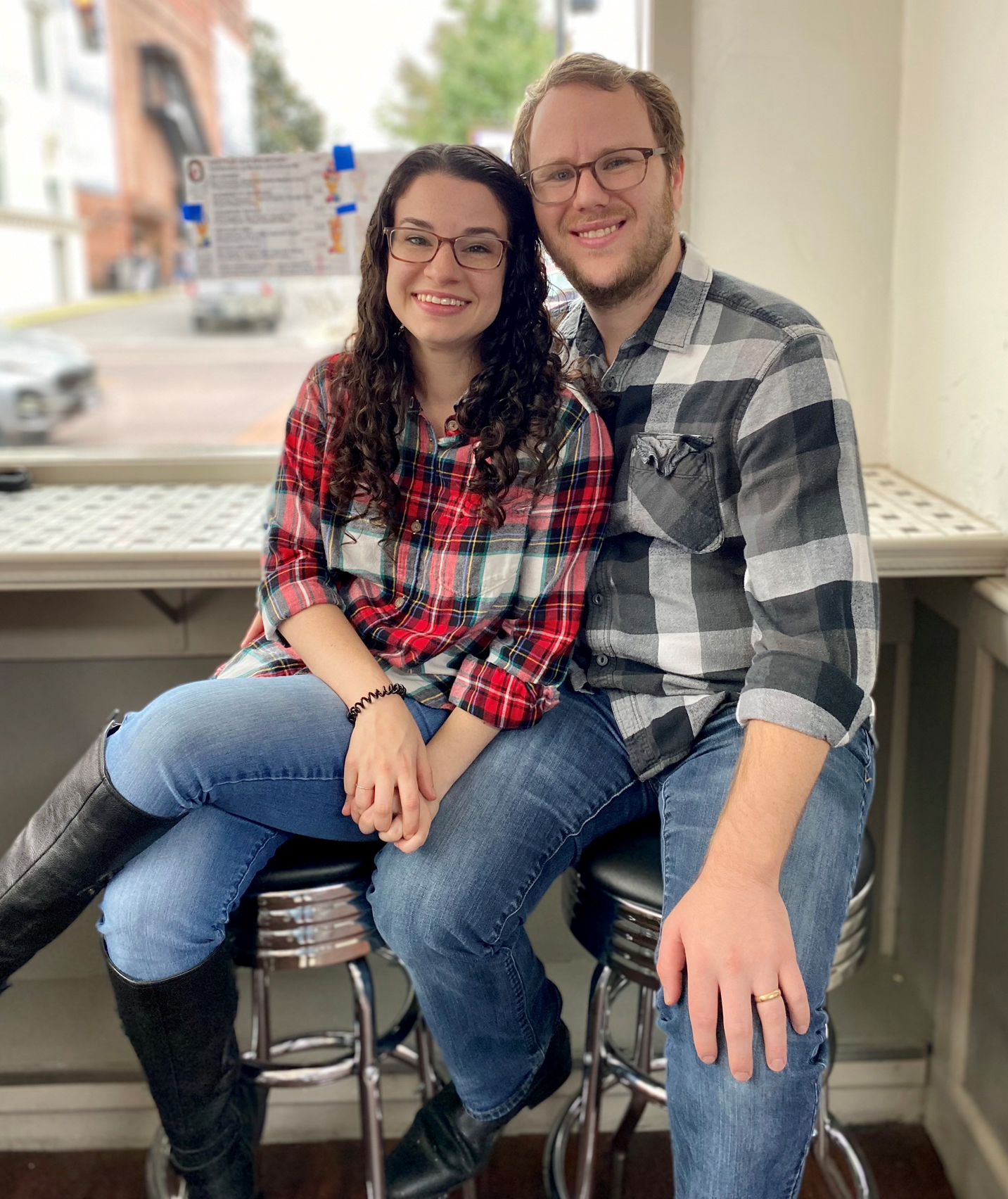 Tennessee Jewish couple claim Christian adoption agency denied them services