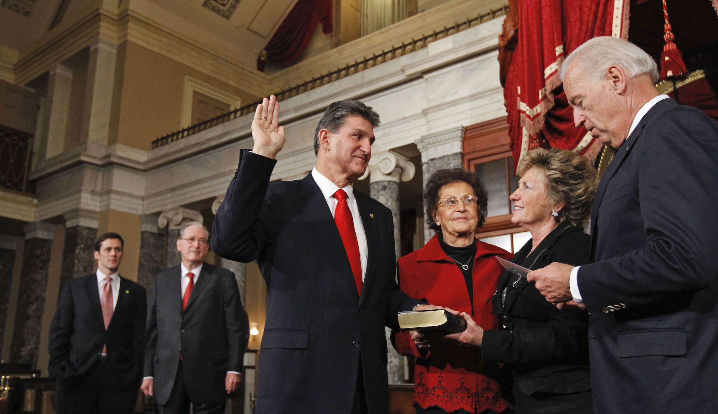 Roadblock to Biden climate plans: Centrist Democrats