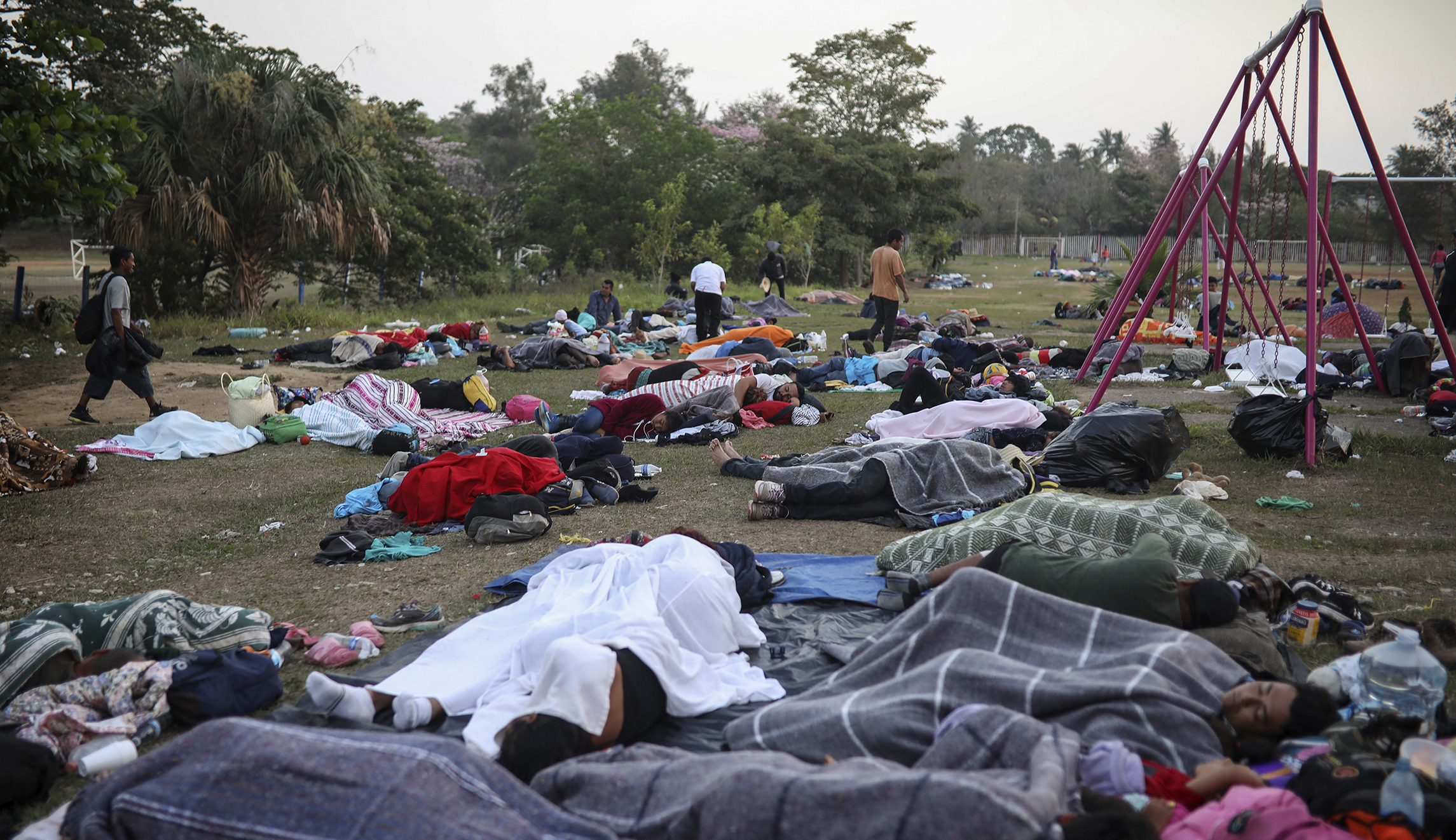 Mexico downplays migrant caravan as ‘public demonstration,’ says hundreds have already been deported