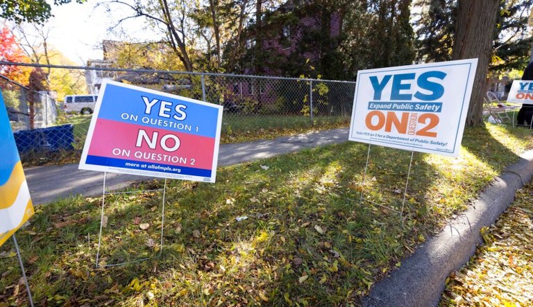 Minneapolis votes to keep police department