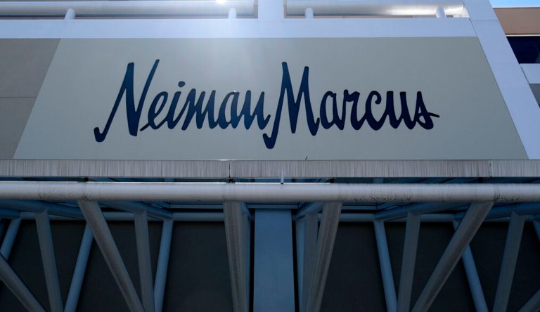 Nearly 5 million customers affected in Neiman Marcus data breach