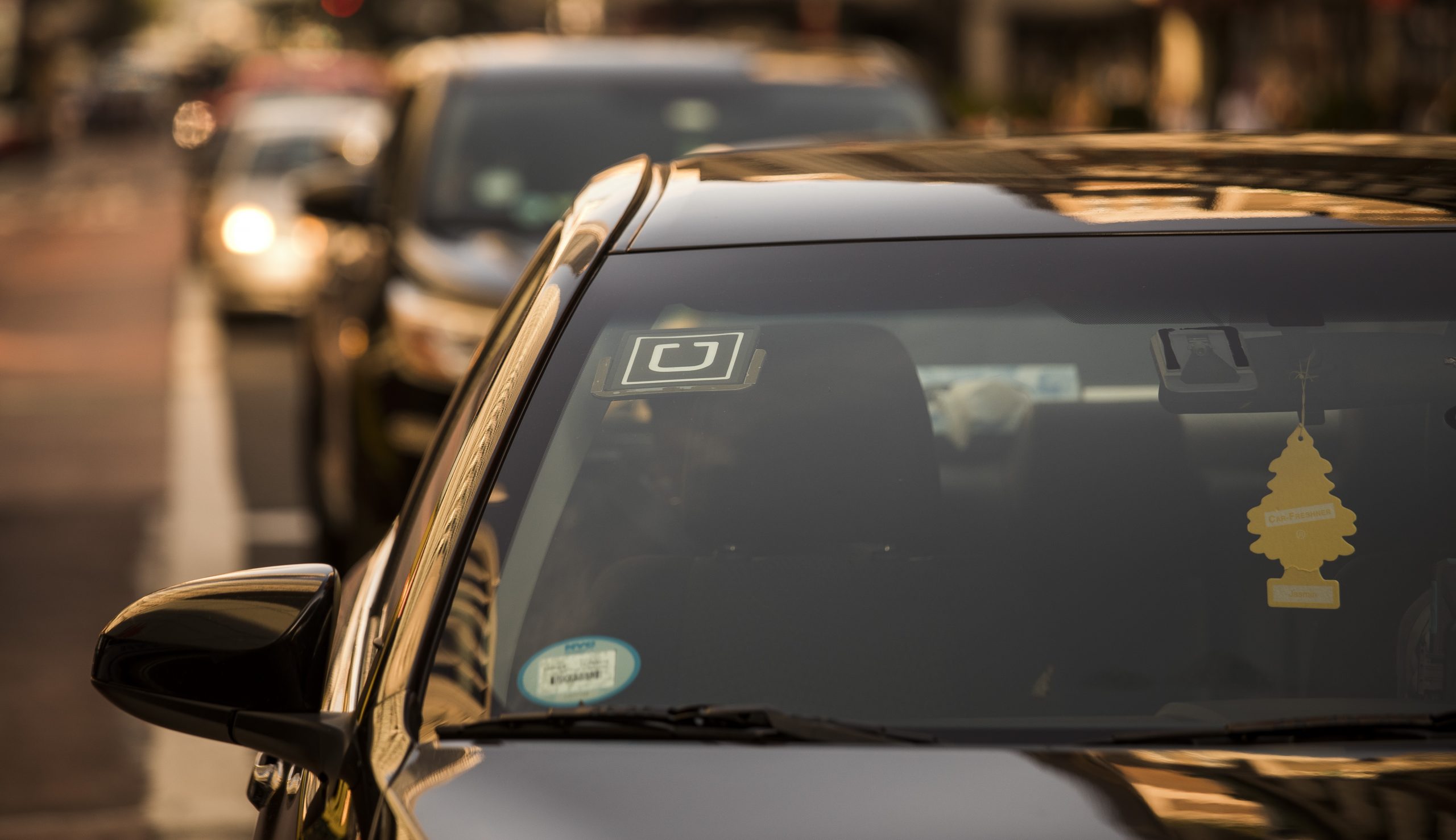 DC-area Uber drivers suffering twice over from government shutdown