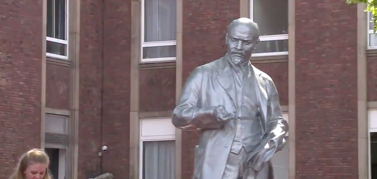 Far-left political party erects statue of Lenin in Germany