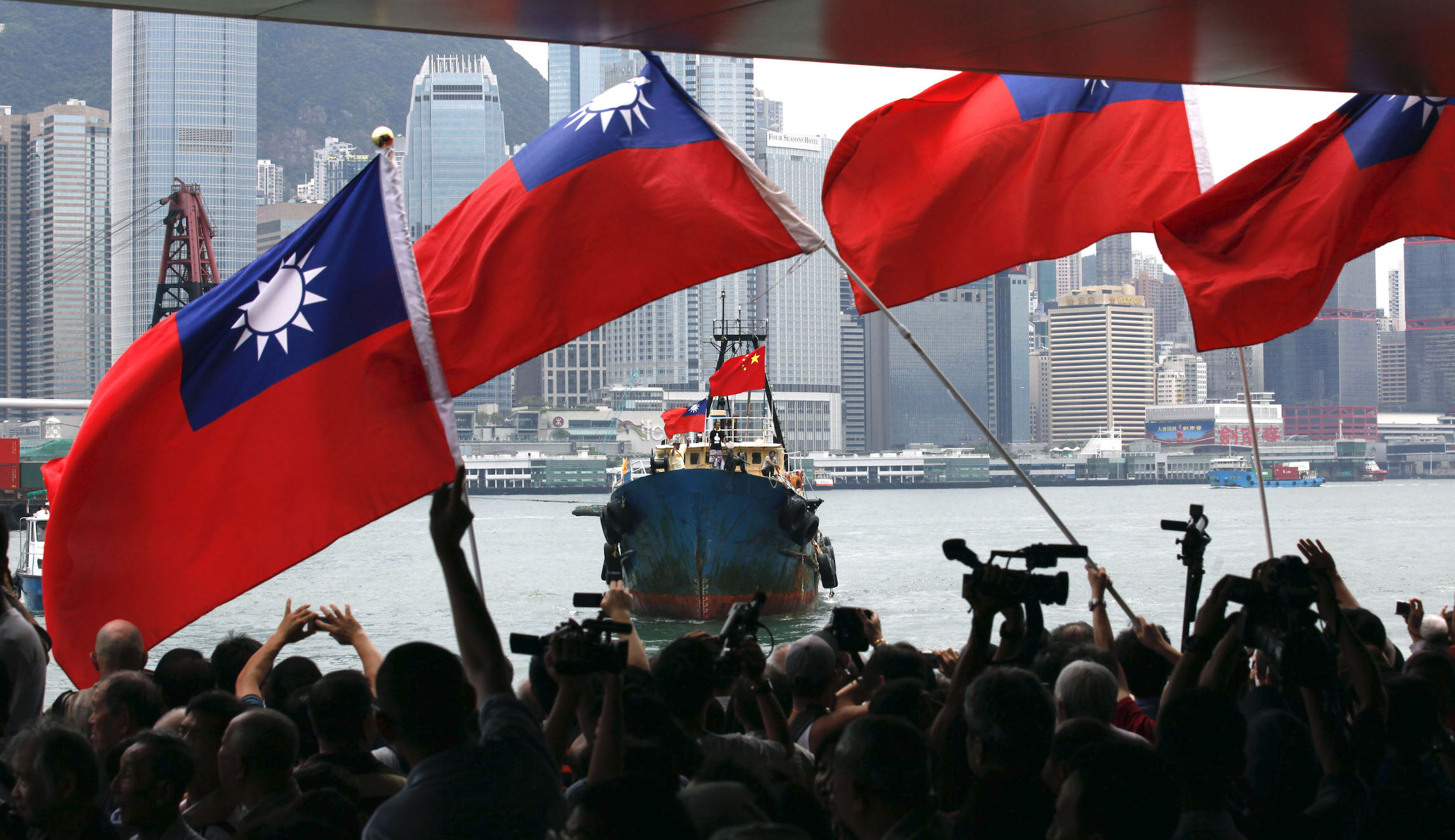 WHO official appears to dodge reporter’s questions about Taiwan in viral video